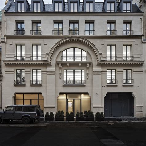 dior office in paris